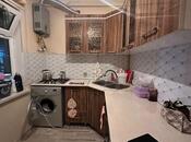 Satılır 2 otaqlı köhnə tikili 55 m², Massiv V q., photo 3 from 8
