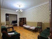 İcarəyə verilir 2 otaqlı köhnə tikili 60 m², Azadlıq Prospekti m., photo 2 from 8