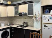 Satılır 2 otaqlı köhnə tikili 45 m², İnşaatçılar m., photo 7 from 8