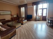 Satılır 7 otaqlı köhnə tikili 360 m², Sahil m., photo 3 from 8