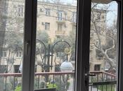 İcarəyə verilir 3 otaqlı köhnə tikili 94 m², Səbail r., photo 4 from 8