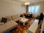Продаётся 3-комн. вторичка 82 м², м. Мемар Аджеми, photo 1 from 8