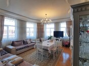 Продаётся 4-комн. новостройка 160 м², м. Кара Караев, photo 1 from 8