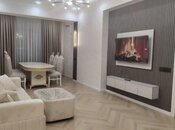 Продаётся 2-комн. новостройка 68 м², м. Шах Исмаил Хатаи, photo 1 from 8