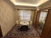 Satılır 4 otaqlı köhnə tikili 140 m², Gənclik m., photo 2 from 8