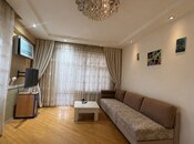 Сдаётся 3-комн. новостройка 120 м², м. 8 ноября, photo 1 from 8