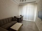 Сдаётся 2-комн. новостройка 78 м², м. Кара Караев, photo 1 from 8