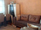Satılır 3 otaqlı köhnə tikili 85.5 m², Qara Qarayev m., photo 1 from 8