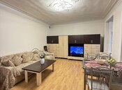 Satılır 2 otaqlı köhnə tikili 45 m², Sahil m., photo 4 from 8