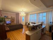 Satılır 4 otaqlı yeni tikili 135 m², 8-ci mikrorayon q., photo 1 from 8