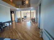 Satılır 6 otaqlı həyət evi/bağ evi 500 m², Novxanı q., photo 1 from 8