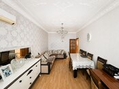 Satılır 4 otaqlı köhnə tikili 110 m², Yasamal r., photo 4 from 8