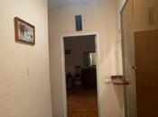 İcarəyə verilir 2 otaqlı köhnə tikili 605 m², İnşaatçılar m., photo 3 from 8