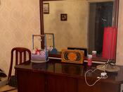 İcarəyə verilir 2 otaqlı köhnə tikili 605 m², İnşaatçılar m., photo 6 from 8
