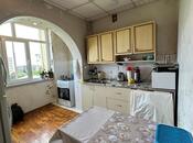 Satılır 4 otaqlı köhnə tikili 105 m², Qara Qarayev m., photo 6 from 8