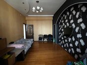 Продаётся 3-комн. новостройка 87 м², м. Кара Караев, photo 2 from 8