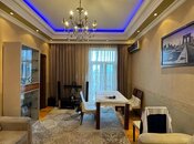 Satılır 2 otaqlı köhnə tikili 65 m², İçəri Şəhər m., photo 3 from 8