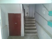 Satılır 1 otaqlı köhnə tikili 35 m², İnşaatçılar m., photo 8 from 8