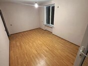 Satılır 2 otaqlı köhnə tikili 37 m², Qara Qarayev m., photo 1 from 4