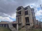 Satılır 7 otaqlı həyət evi/bağ evi 300 m², Novxanı q., photo 1 from 6