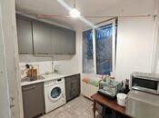 Продаётся 2-комн. вторичка 44 м², м. Элмляр Академиясы, photo 6 from 8