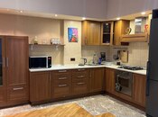 Сдаётся 2-комн. новостройка 80 м², м. 28 мая, photo 1 from 8
