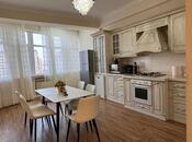 İcarəyə verilir 3 otaqlı yeni tikili 175 m², 28 May m., photo 2 from 8