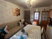 Satılır 3 otaqlı köhnə tikili 70 m², Elmlər Akademiyası m., photo 2 from 8