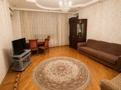 Сдаётся 3-комн. новостройка 130 м², м. Насими, photo 1 from 8