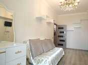 Satılır 2 otaqlı köhnə tikili 65 m², Nizami m., photo 3 from 8