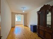 Satılır 2 otaqlı köhnə tikili 64 m², Bakıxanov q., photo 1 from 8