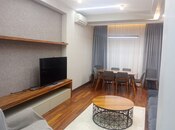 Сдаётся 3-комн. новостройка 140 м², м. 8 ноября, photo 1 from 8
