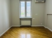 Продаётся 3-комн. вторичка 105 м², м. 28 мая, photo 5 from 8