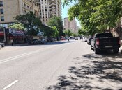 Satılır 3 otaqlı köhnə tikili 70 m², Elmlər Akademiyası m., photo 2 from 8
