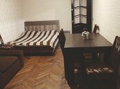Satılır 1 otaqlı köhnə tikili 35 m², Qara Qarayev m., photo 1 from 8