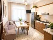 Сдаётся 3-комн. новостройка 80 м², м. Кара Караев, photo 1 from 8