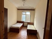 Продаётся 3-комн. вторичка 70 м², м. Нефтчиляр, photo 1 from 8