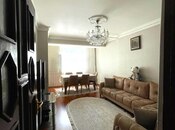 Satılır 4 otaqlı köhnə tikili 120 m², Nəsimi m., photo 1 from 8
