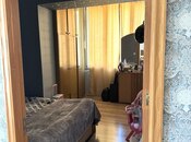 Satılır 2 otaqlı köhnə tikili 45 m², Nizami m., photo 2 from 8