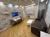Сдаётся 3-комн. новостройка 80 м², м. 20 января, photo 1 from 8