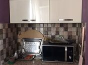 Satılır 2 otaqlı köhnə tikili 65 m², Hövsan q., photo 7 from 8