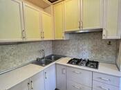 Satılır 2 otaqlı köhnə tikili 55 m², Gənclik m., photo 2 from 8