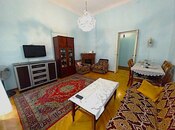 Satılır 3 otaqlı köhnə tikili 85 m², Nizami m., photo 2 from 8