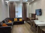 Сдаётся 2-комн. новостройка 80 м², Бинагадинский р., photo 1 from 8