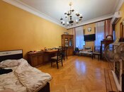 İcarəyə verilir 3 otaqlı köhnə tikili 85 m², 28 May m., photo 1 from 8