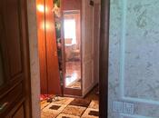 Satılır 3 otaqlı köhnə tikili 60 m², Elmlər Akademiyası m., photo 2 from 8
