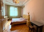 Satılır 4 otaqlı köhnə tikili 110 m², Gənclik m., photo 7 from 8