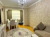 Продаётся 2-комн. вторичка 55 м², м. Мемар Аджеми, photo 1 from 8