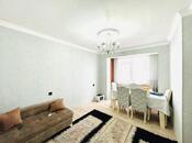 Satılır 3 otaqlı köhnə tikili 71 m², M.Ə.Rəsulzadə q., photo 1 from 8