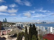 Satılır 9 otaqlı həyət evi/bağ evi 800 m², Bayıl q., photo 6 from 8